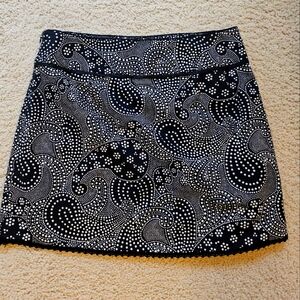 The Limited skirt size 6 black with white dot paisley pattern